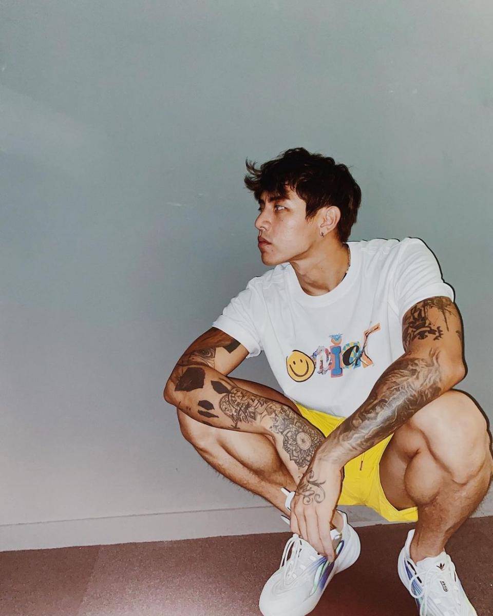 potret outfit effortless ala DPR IAN (instagram.com/dprian)