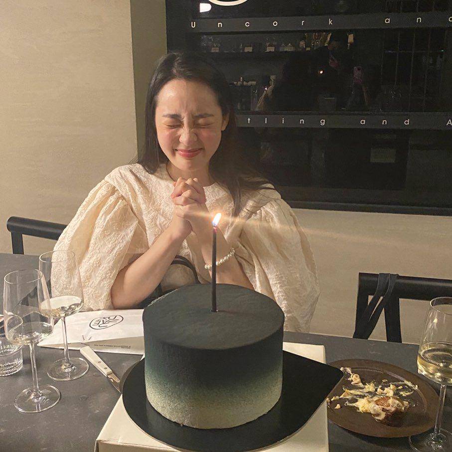 Minha Kim (instagram.com/minhakim_)