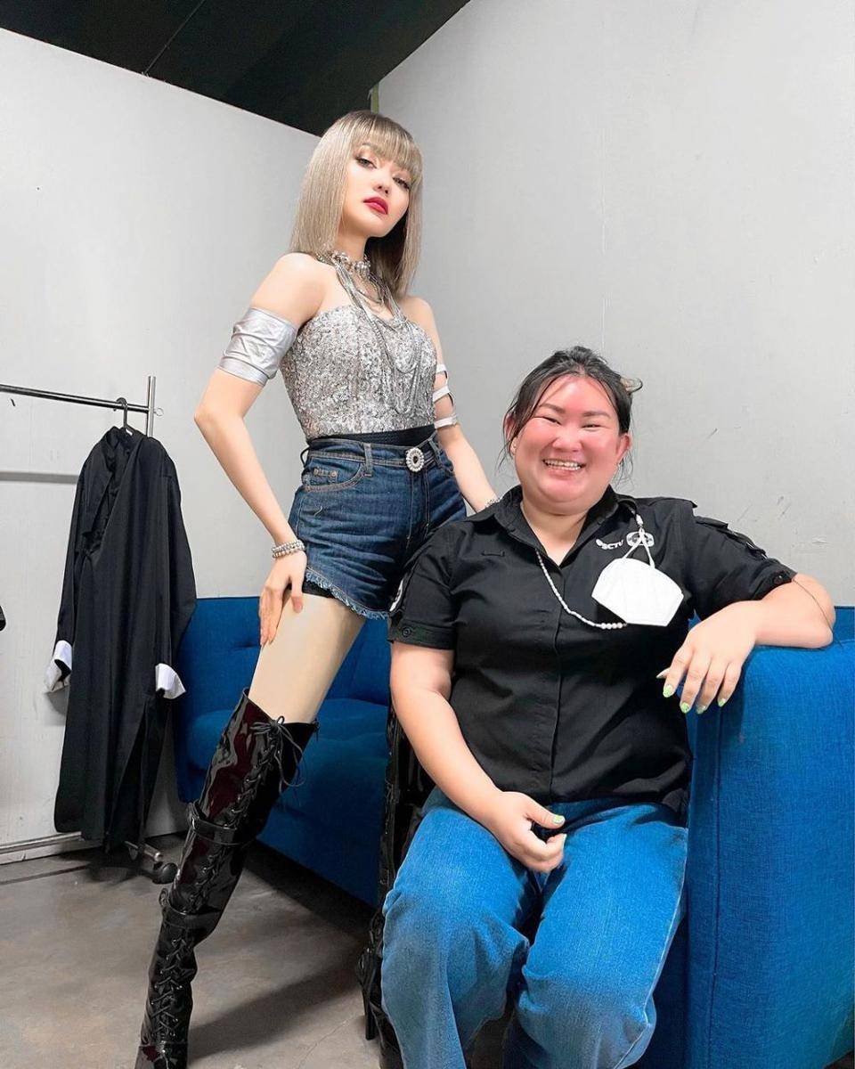 Rina Nose (instagram.com/rinanose16)