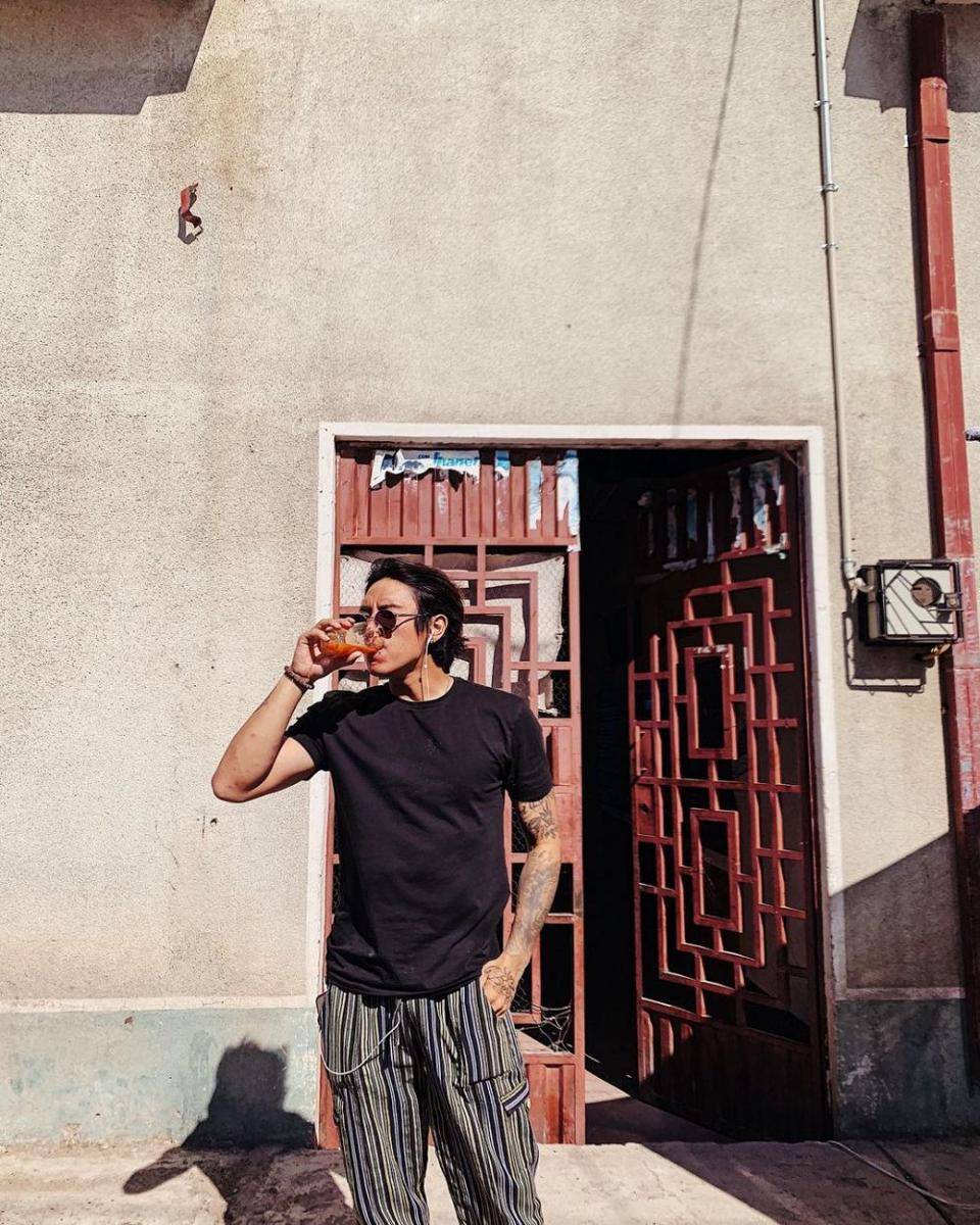 potret outfit effortless ala DPR IAN (instagram.com/dprian)