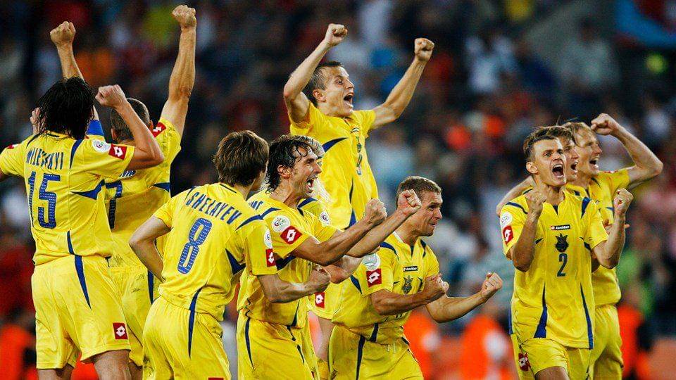 Timnas Ukraina saat merayakan kemenangan dalam Piala Dunia 2006 Jerman (twitter.com/FIFAWorldCup)