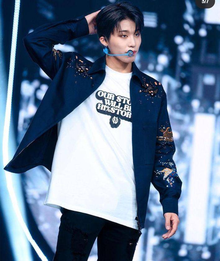padu padan outer ala jeongwoo TREASURE (instagram.com/jonguu.noona)