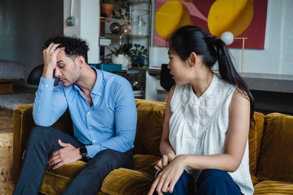 ilustrasi pasangan sedang bersama (pexels.com/Timur Weber)