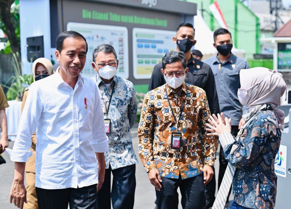 Ada Demo 414 Jakarta, Jokowi Tinjau Pabrik Tebu di Mojokerto
