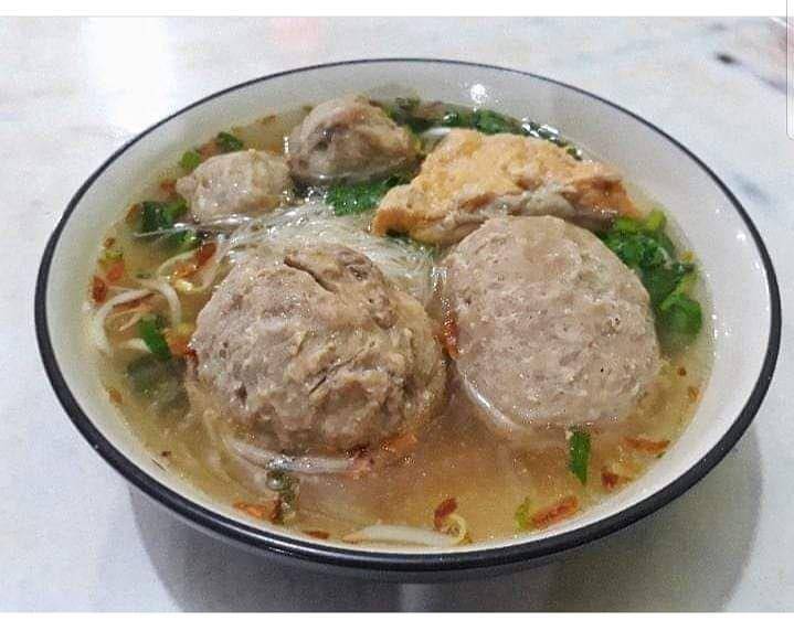 Bakso Titoti ( Instagram.com/ baksotitotiwismaasri)