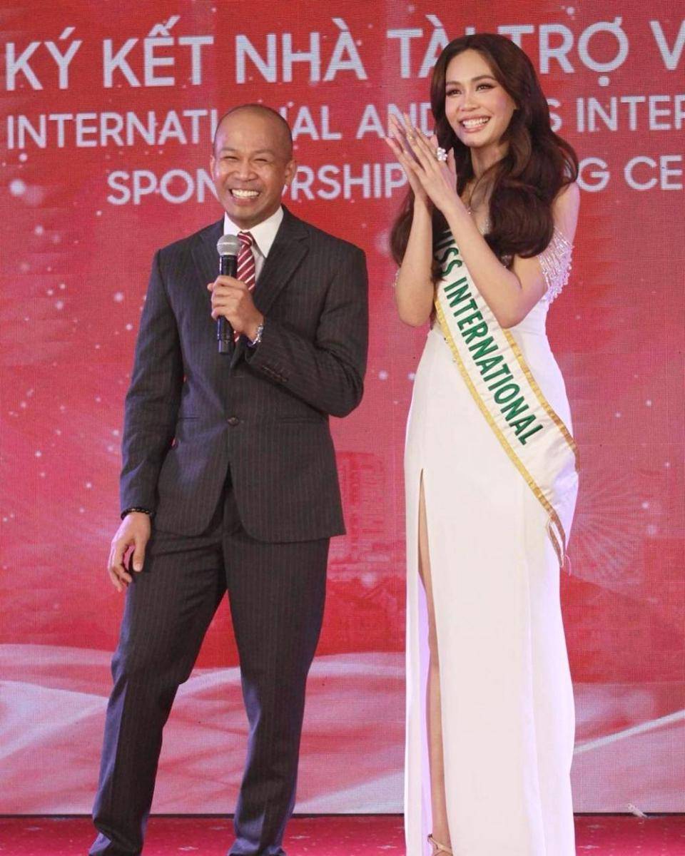 Konferensi Pers Perkenalan Mahkota Baru Miss International (Instagram.com/stephen.inventor.diaz)