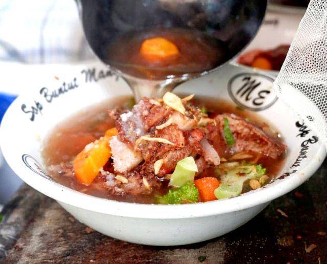 Sop Buntut Mang Endang (instagram.com/ekaratedr)