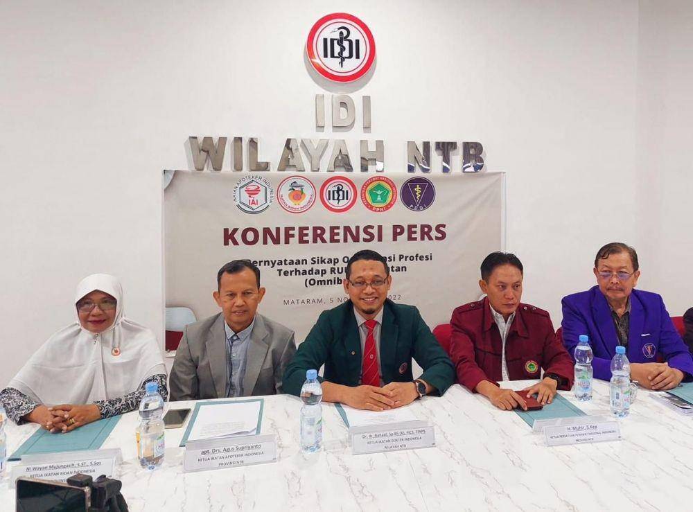 Ketua dari kumpulan organisasi profesi medis di NTB (dok. Istimewa)