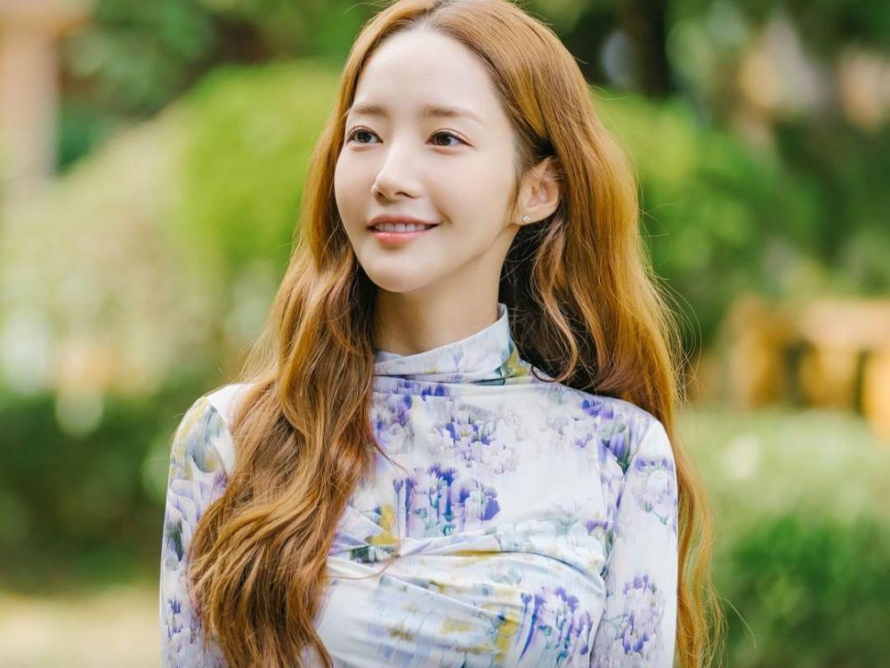 9 Harga Outfit Park Min Young di Drama Love in Contract!
