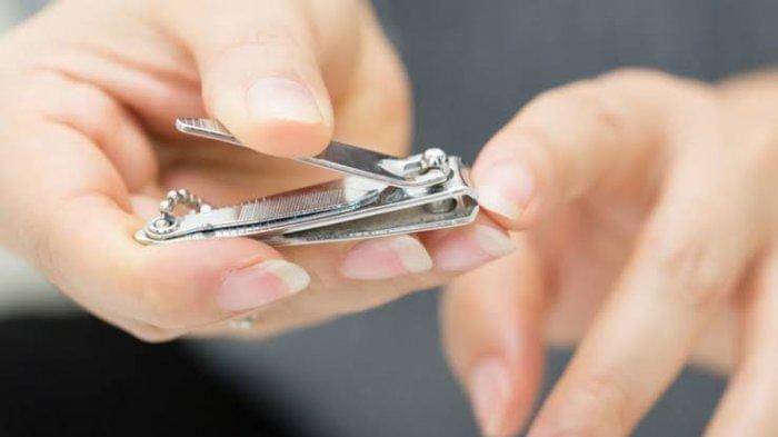 ilustrasi menggunting kuku (dok. Goodyfeed)