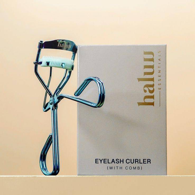 Haluu Essentials Eyelash Curler (shopee.co.id/haluuessentials)