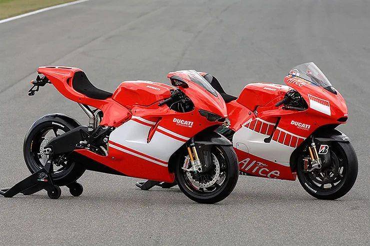 Motor Ducati Desmosedici (bennetts.co.uk)