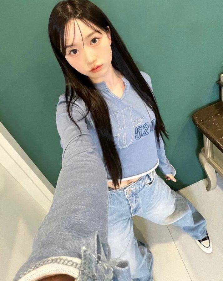 Haewon NMIXX (instagram.com/haewon_.nmixx)