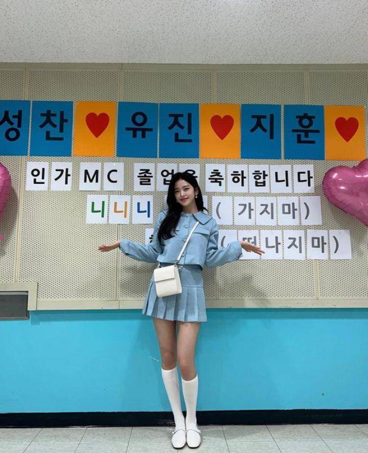Ootd ala member IVE (instagram.com/yujin_an)
