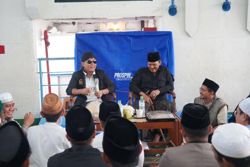 Gus Miftah dan para Lora serta Bhidereh di Madura/dok