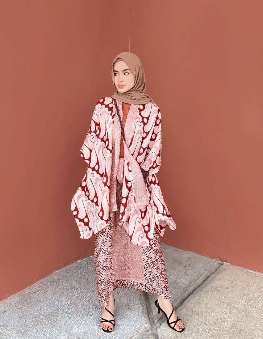 Fira Assegaf (instagram.com/sashfir)
