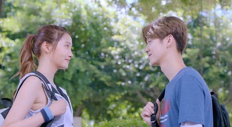 Luhan dan Guan Xiao Tong (dok. Hunan TV)