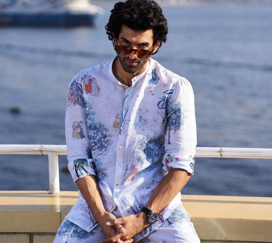 Aditya Roy Kapur (instagram.com/adityaroykapur)