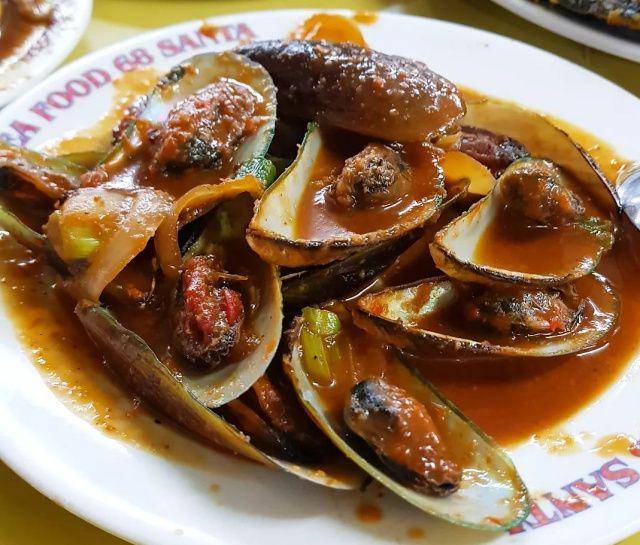 olahan kerang di Seafood Santa 68 (instagram.com/jaclins)