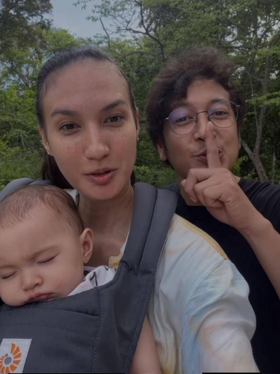 Momen Nadine dan keluarga berwisata di Bali (instagram.com/nadinelist)