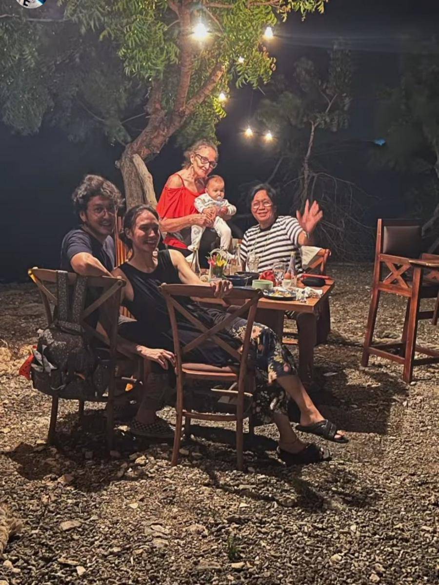 Momen Nadine dan keluarga berwisata di Bali (instagram.com/nadinelist)
