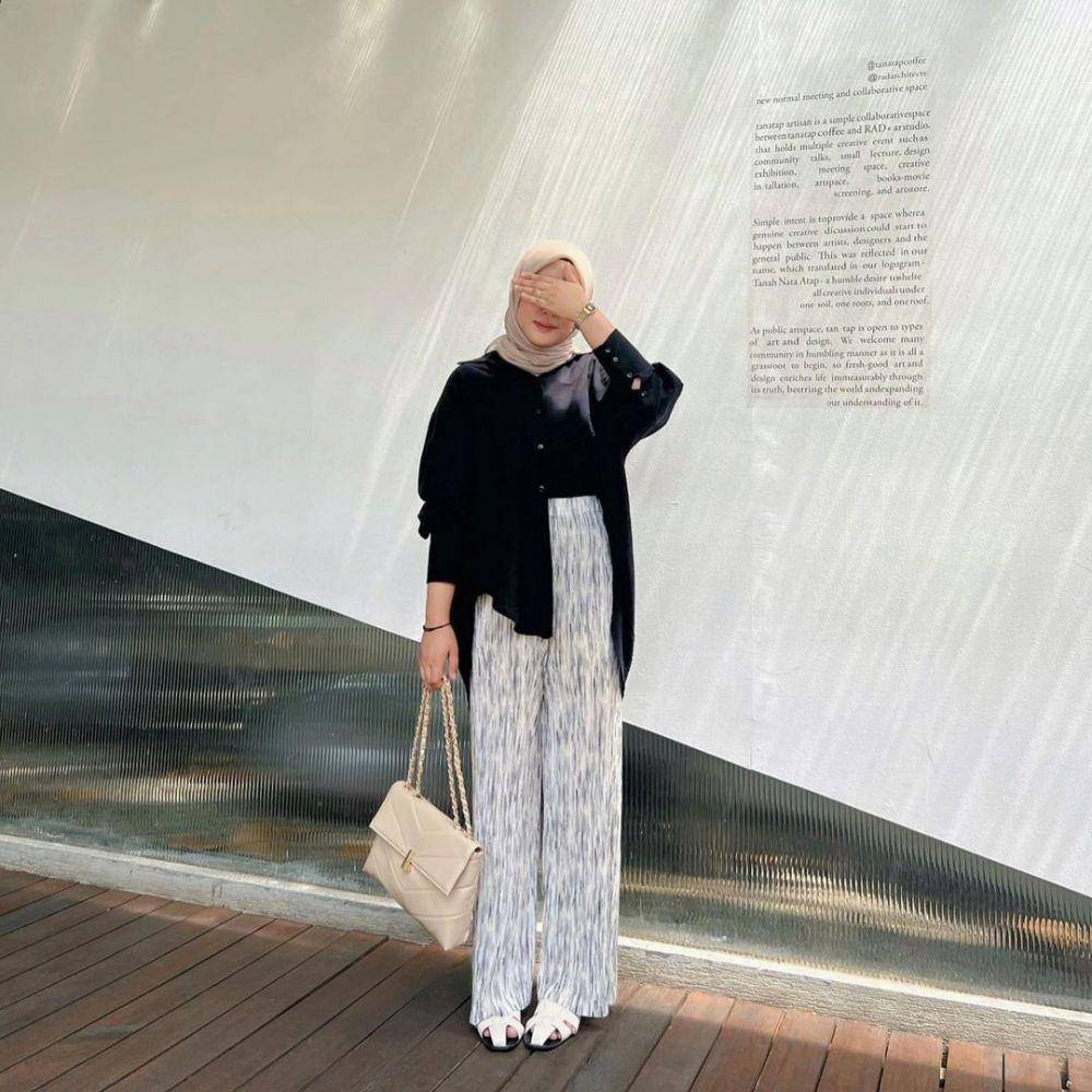 tips agar terlihat jenjang saat memakai celana kulot untuk OOTD (instagram.com/nabilabyaaa)