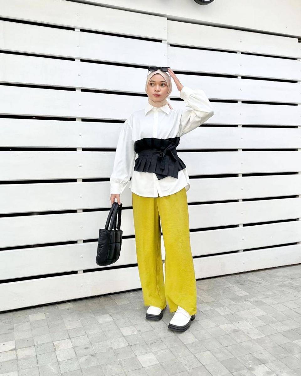 tips agar terlihat jenjang saat memakai celana kulot untuk OOTD (instagram.com/astridalfinn)