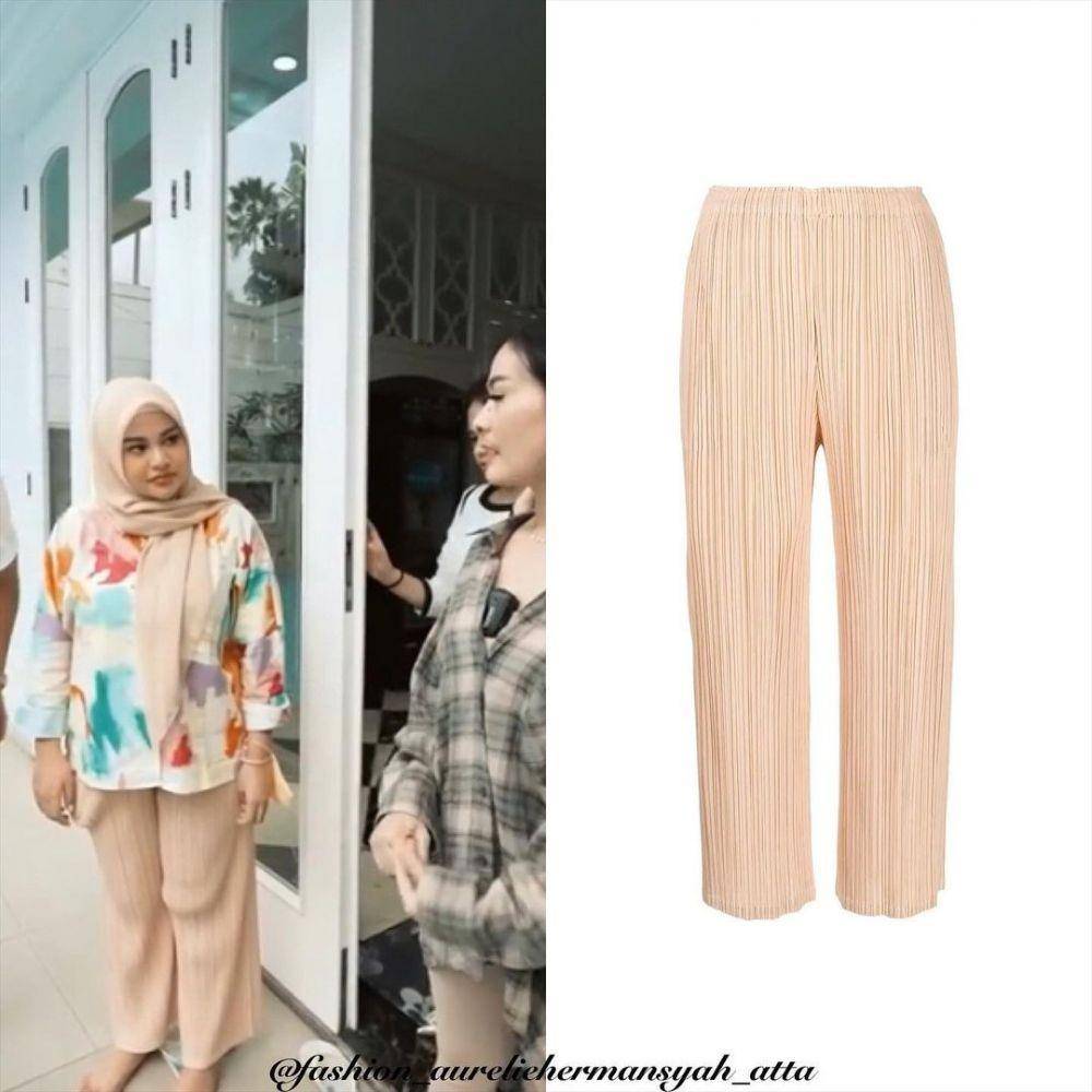 Aurel Hermansyah (instagram.com/fashion_aureliehermansyah_atta)