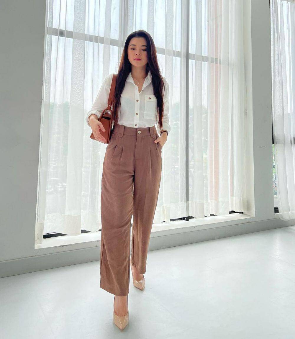 OOTD kasual ala Vindyka Giselle (instagram.com/vindykagiselle)