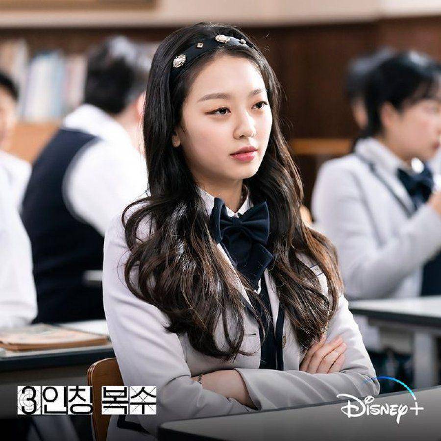 Lee Soo Min di still cut drama Revenge of Others (instagram.com/disneypluskr)