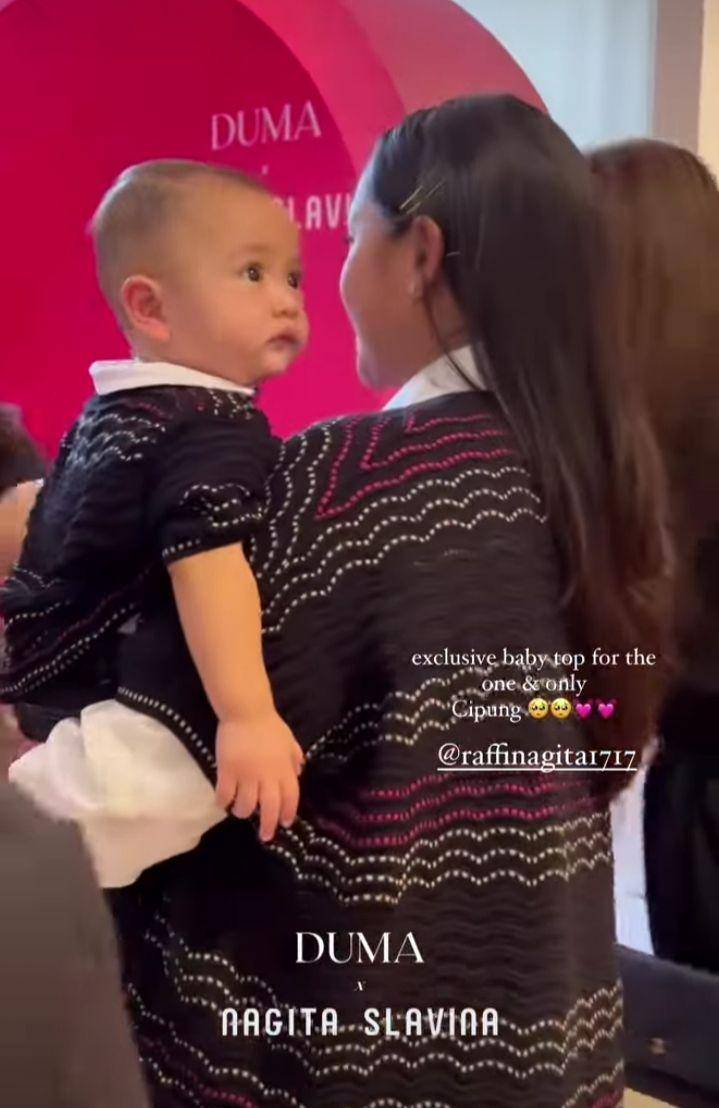 potret Rayyanza di launching produk kolaborasi terbaru Nagita Slavina (instagram.com/dumaofficial)