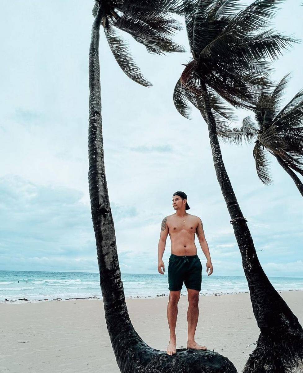 Leo Consul (instagram.com/consulleo)
