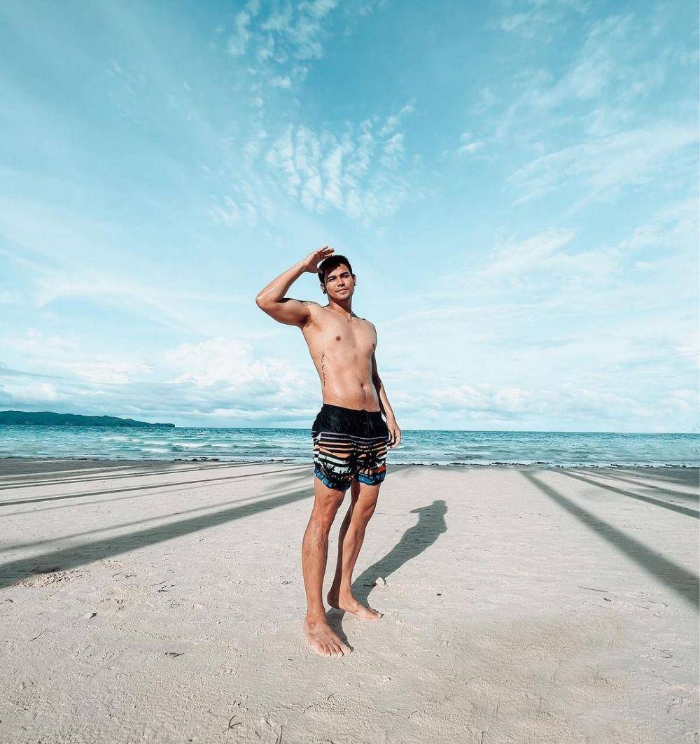 Leo Consul (instagram.com/consulleo)