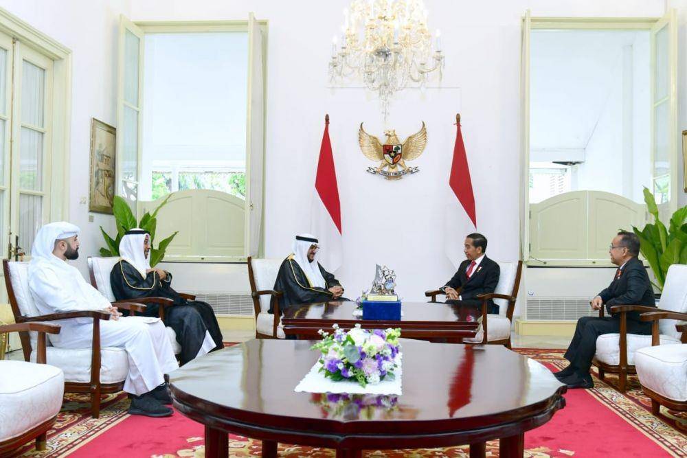 Presiden Jokowi mendapat penghargaan dari perdamaian internasional Imam Hasan bin Ali Tahun 2022 (dok. Sekretariat Presiden)