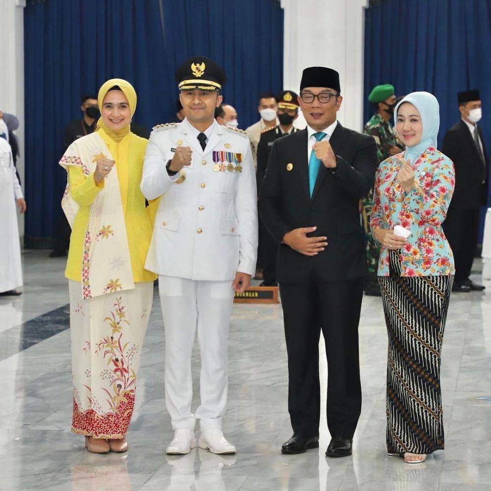 potret pelantikan Hengky Kurniawan (instagram.com/sonyafatmala)