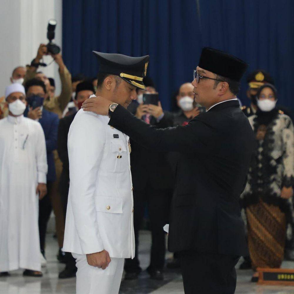 potret pelantikan Hengky Kurniawan (instagram.com/hengkykurniawan)