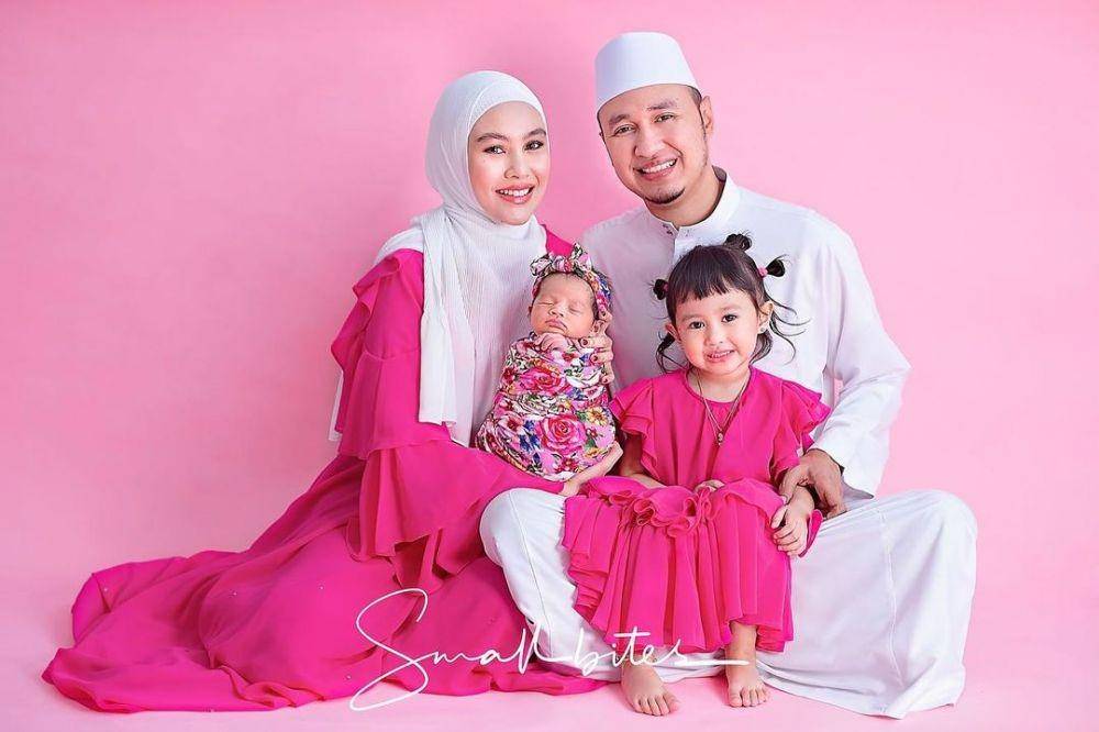 pemotretan keluarga Kartika Putri (instagram.com/kartikaputriworld)