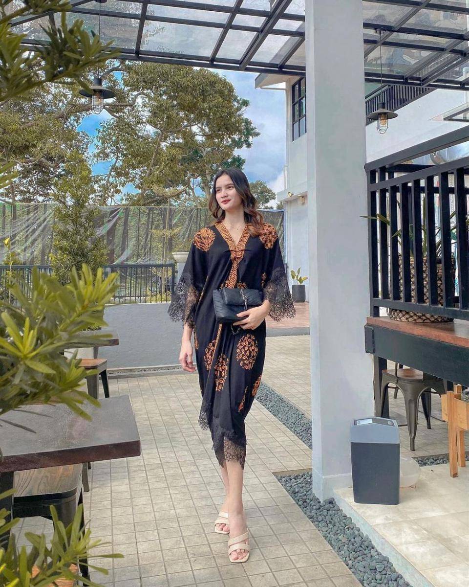 potret Rara Alzahra (instagram.com/raraalzahra)