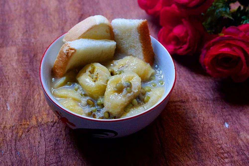 Resep Praktis Kolak Kacang Hijau Roti yang Legit, Cuma Tiga Langkah