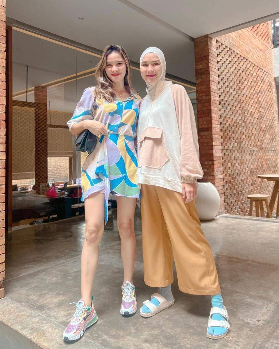 potret Rara Alzahra bersama Zaskia Adya Mecca (instagram.com/raraalzahra)