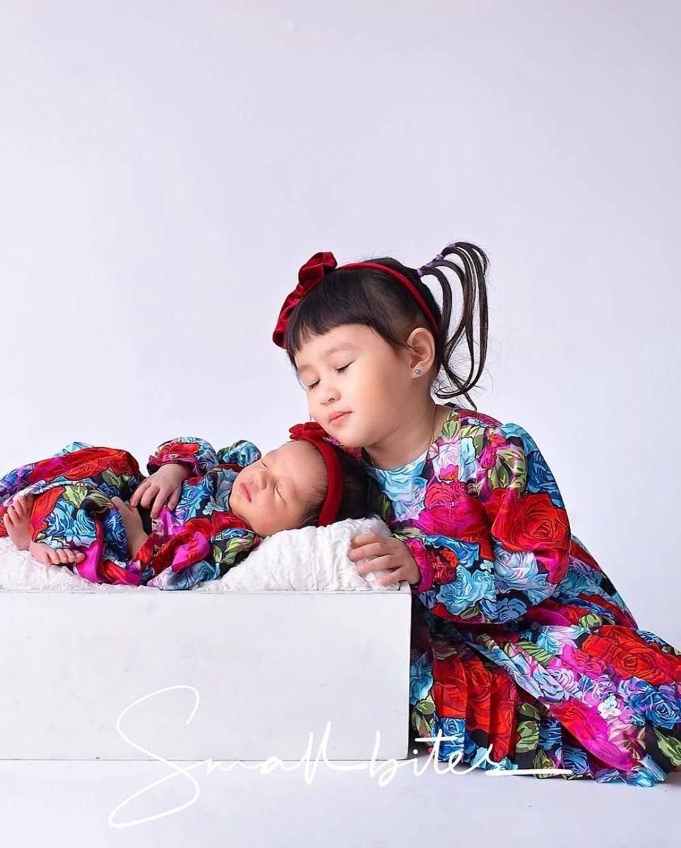 pemotretan keluarga Kartika Putri (instagram.com/kartikaputriworld)
