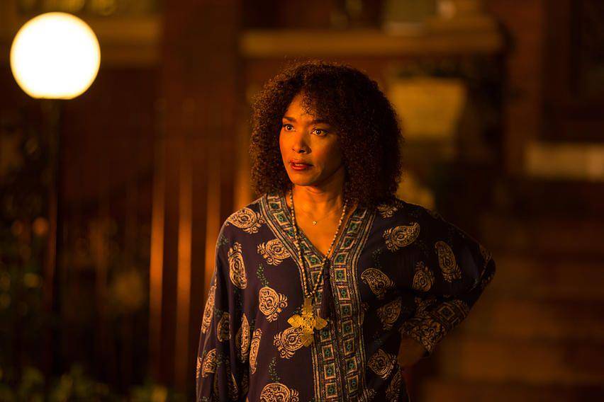 Angela Bassett dalam film Chi-Raq (dok. Amazon Studios/Chi-Raq)