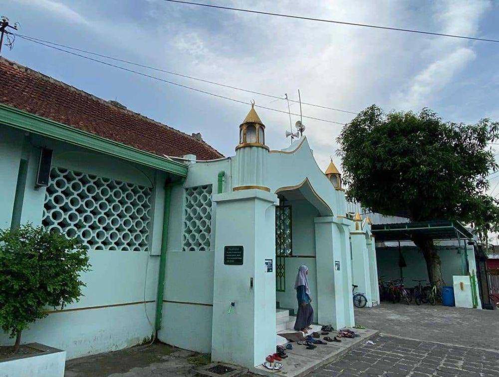 Pintu masuk Masjid Laweyan (instagram.com/laurentiuslei)