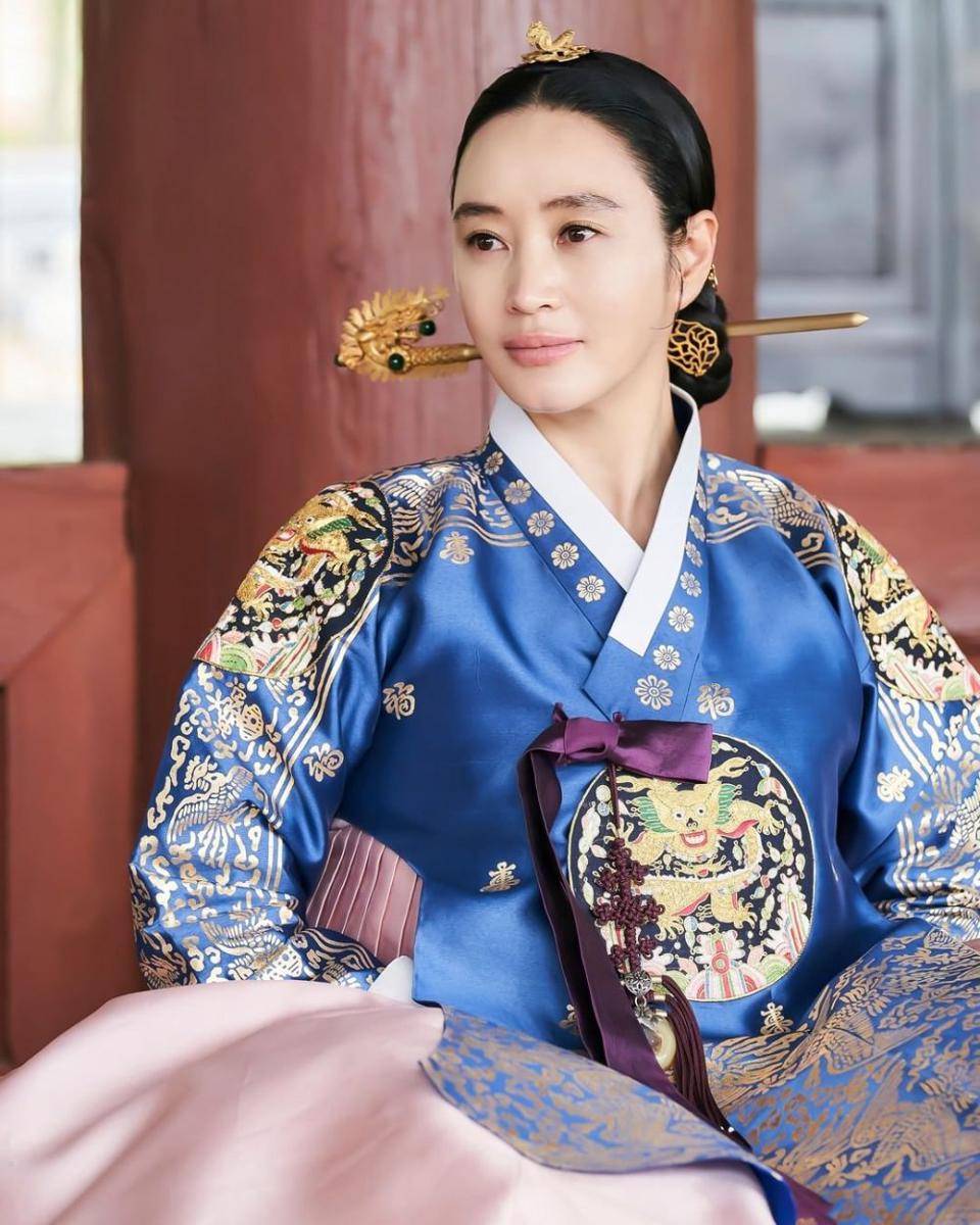 Kim Hye Soo (instagram.com/hoduent)