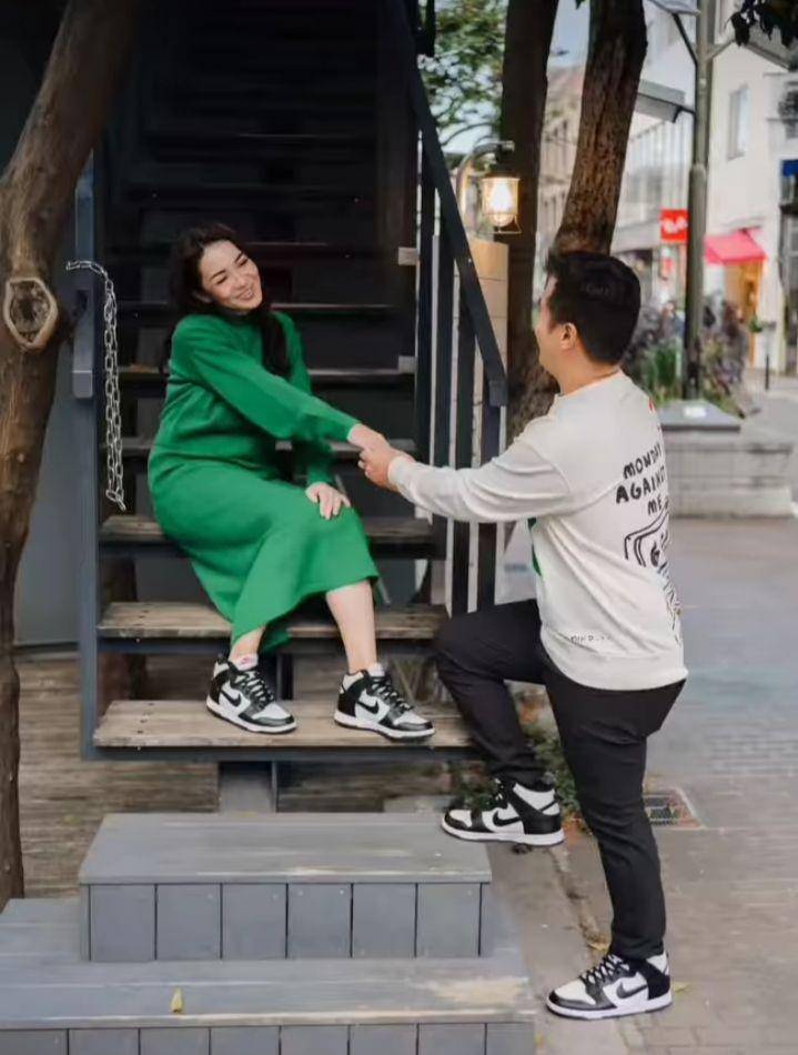 potret Maya Septha dan suami di Jepang (instagram.com/mayaseptha7)