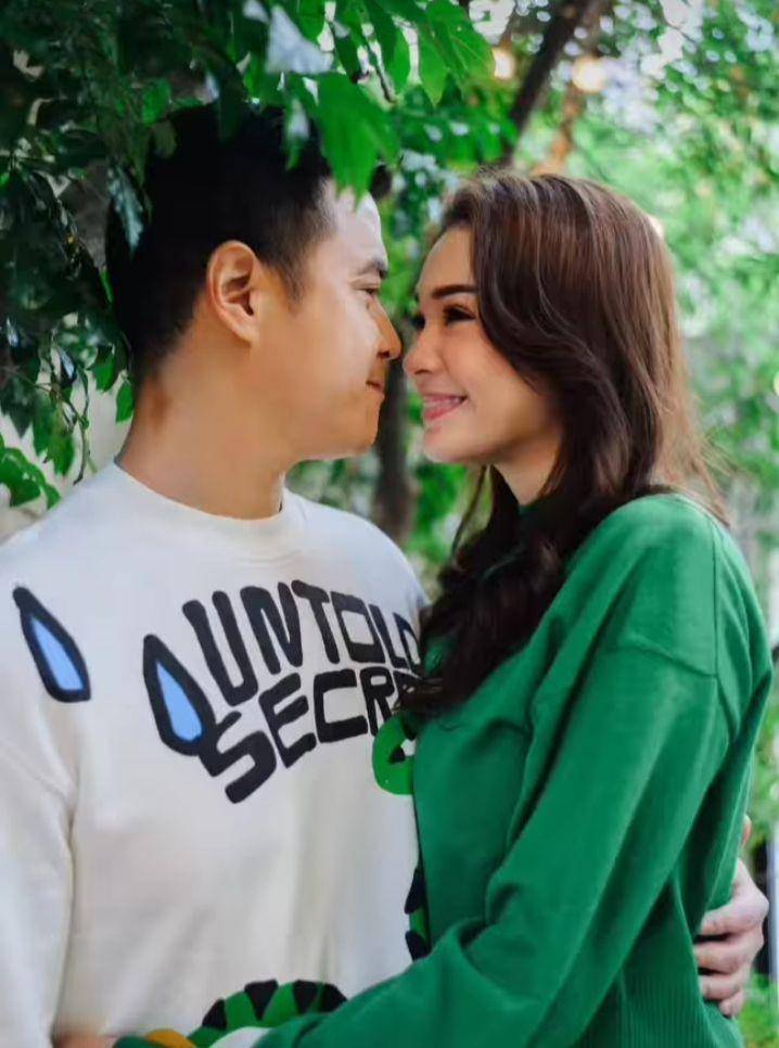 potret Maya Septha dan suami di Jepang (instagram.com/mayaseptha7)
