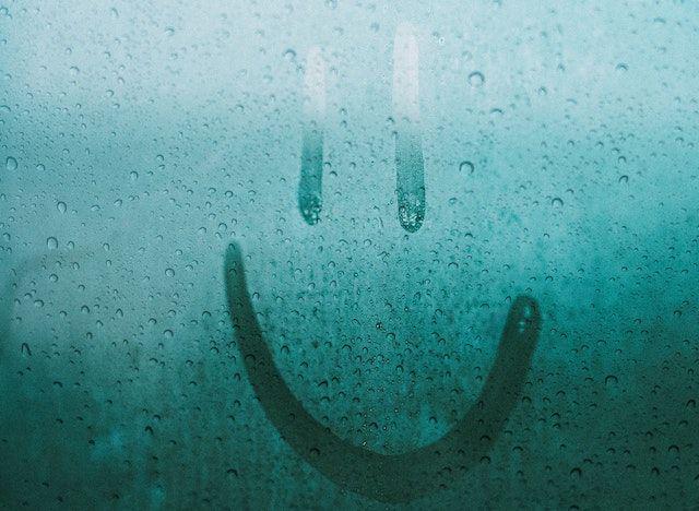 ilustrasi emoticon (pexels.com/Lisa Fotios)