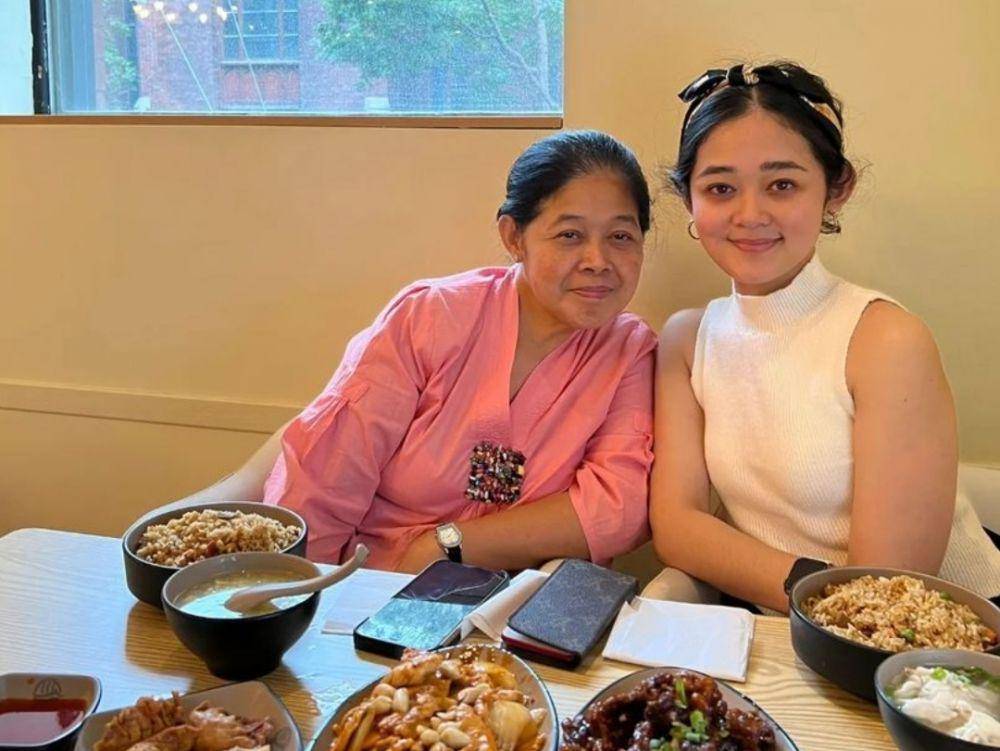 Gisela Cindy bersama mama tercinta (instagram.com/giselacindy12)