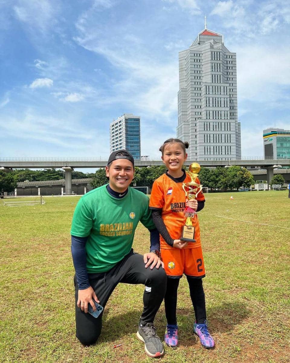 potret Kala Madali bermain bola (instagram.com/zaskiadyamecca)