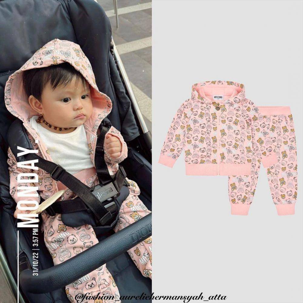 Ameena (instagram.com/fashion_aureliehermansyah_atta)
